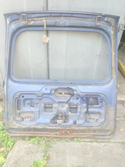 Ляда, кришка заднього багажника renault kangoo
