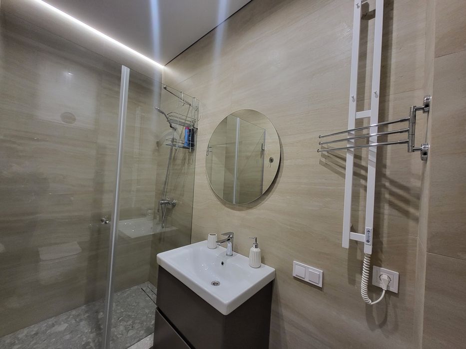 В аренде дизайнерская стильная 1 комнатная квартира в Аркадии.