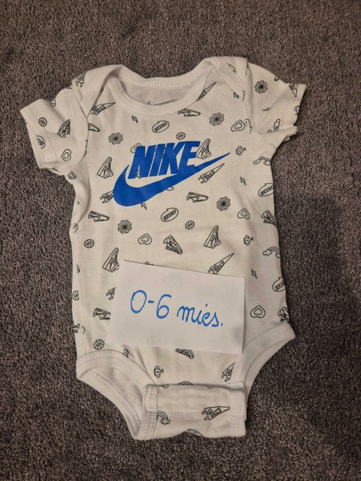 Body nike dla noworodka 0-6 m