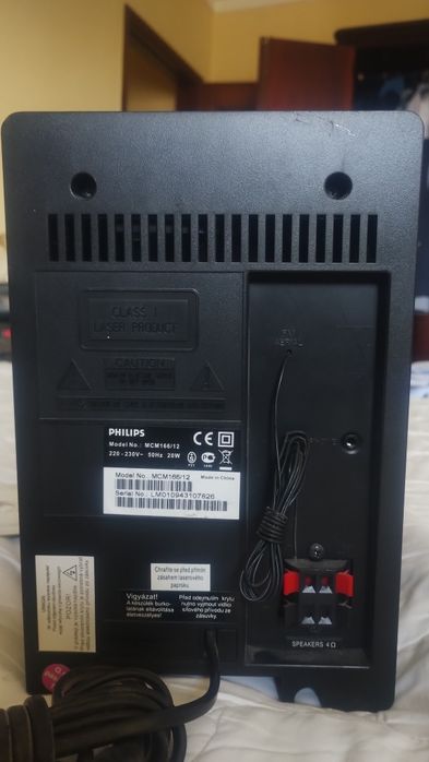 Leitor de: PEN/CD e rádio PHILIPS MCM166/12