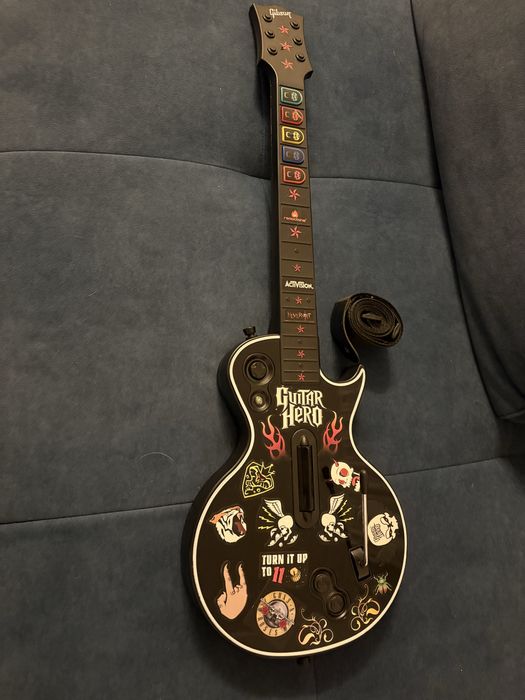 Gitara guitar hero xbox 360 gry rockband band hero beastles