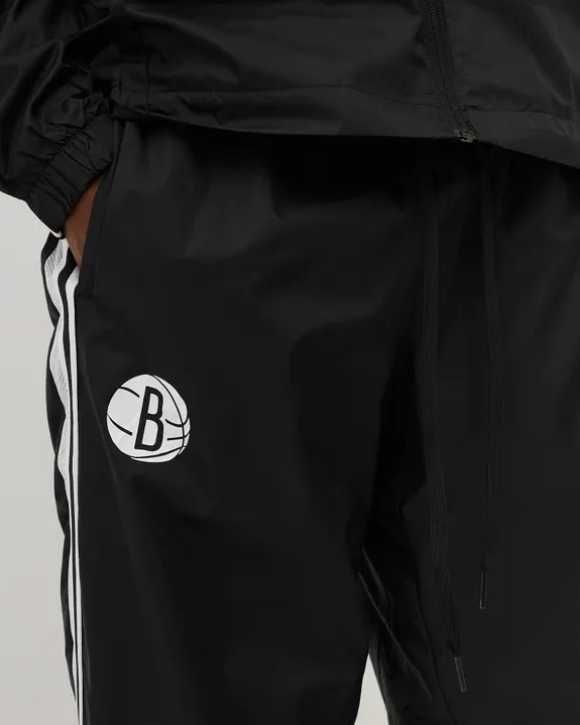 Спортивный костюм S,M,L NBA Brooklyn Nets Courtside Tracksuit мужской