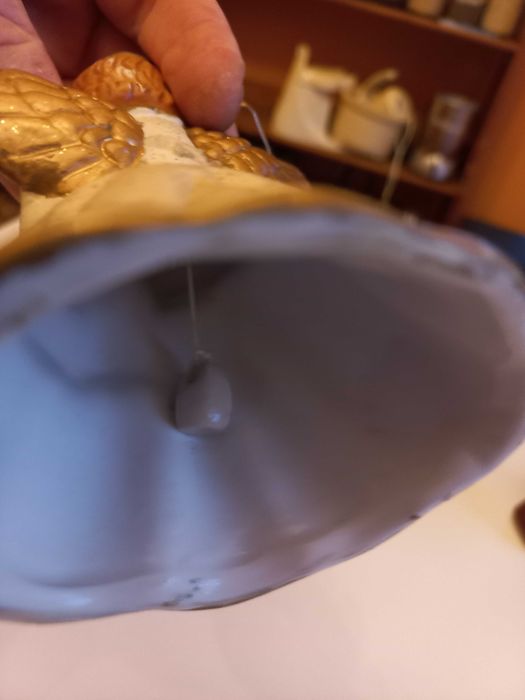Figurka ceramiczna - aniołek - dzwonek
