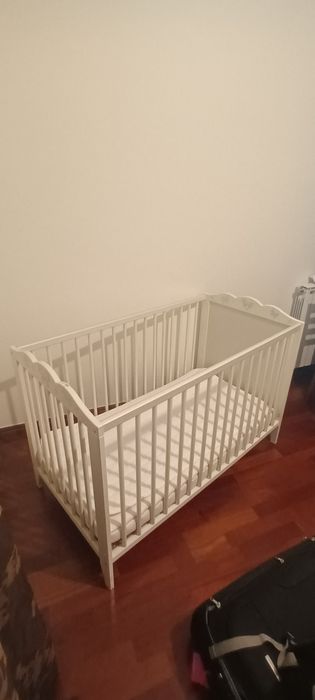 Berço - cama de Grades