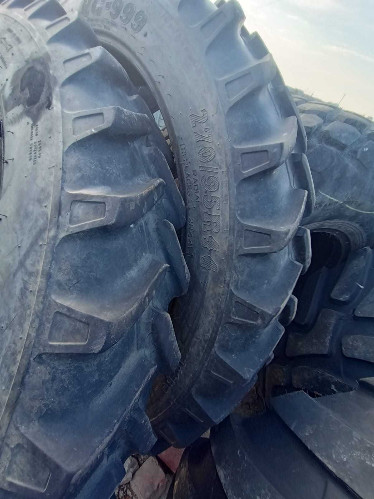 Opony rolnicze 270/95R44 SWT 11.2R44 RC-999