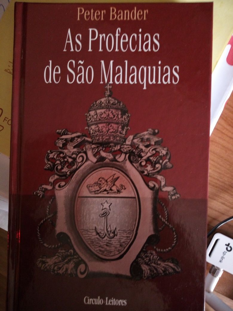 Livro "As profecias de São Malaquias"