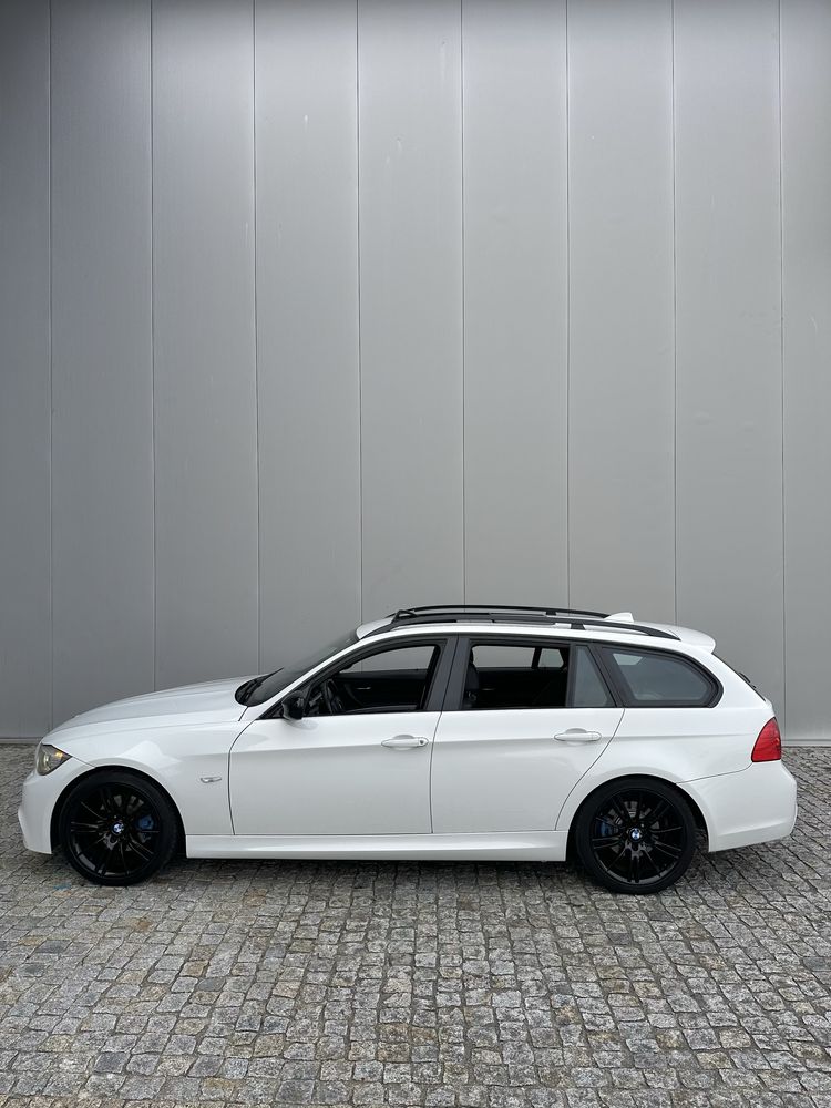Bmw 320D full extras pack M ( Trato de credito)