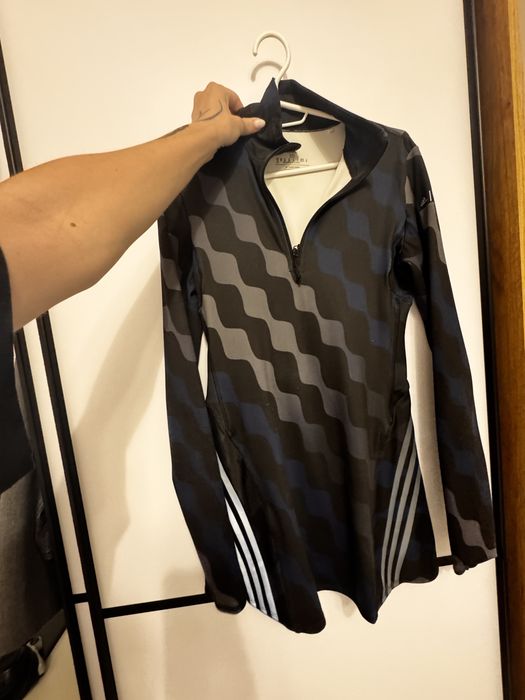 Adidas платье продам