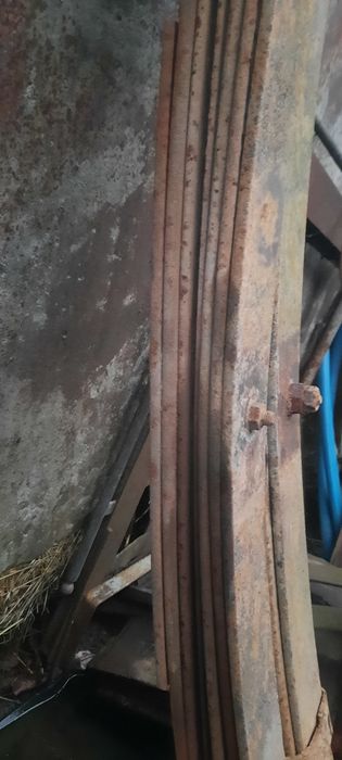 Продам Ресори газель