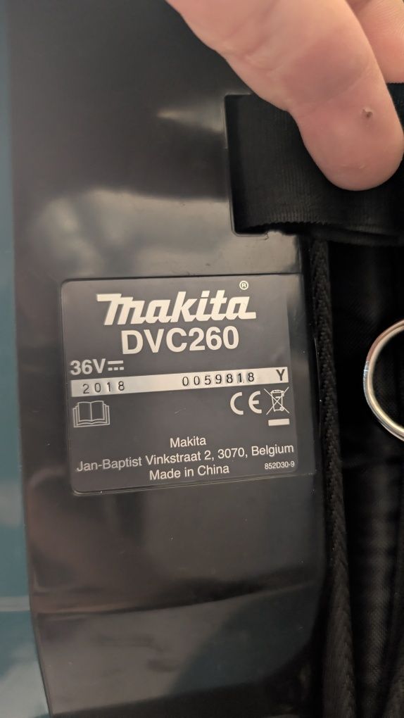 Bezprzewodowy odkurzacz Makita DVC260