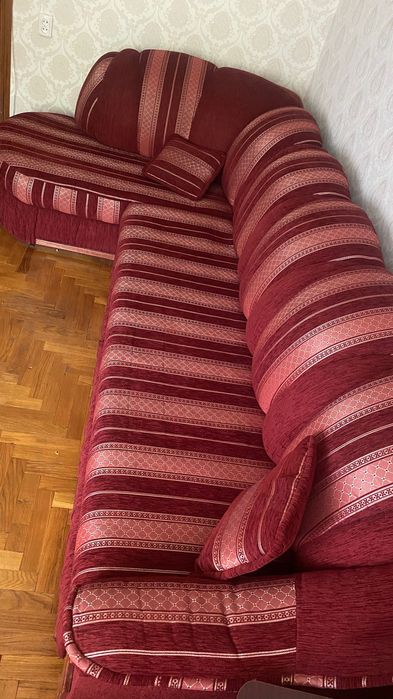 Куток у вітальню