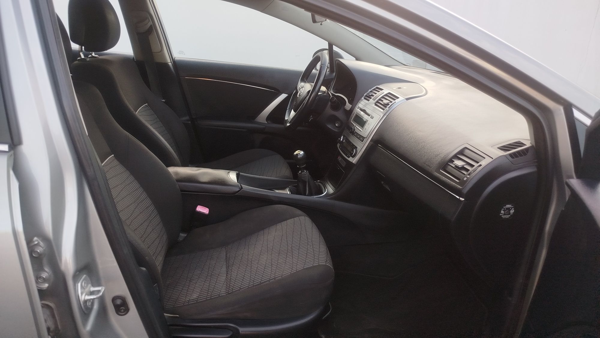 Toyota Avensis SW 2.0d4d 127cv 2013/10 nacional