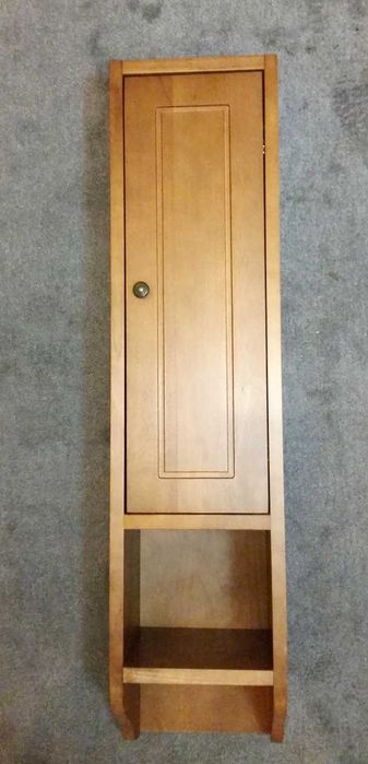 Stylowa szafka wisząca z litego drewna