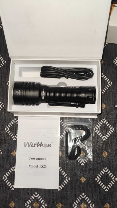 Latarka LED Wurkkos TS23 5000Lm mocna nie Sofirn Convoy Astrolux