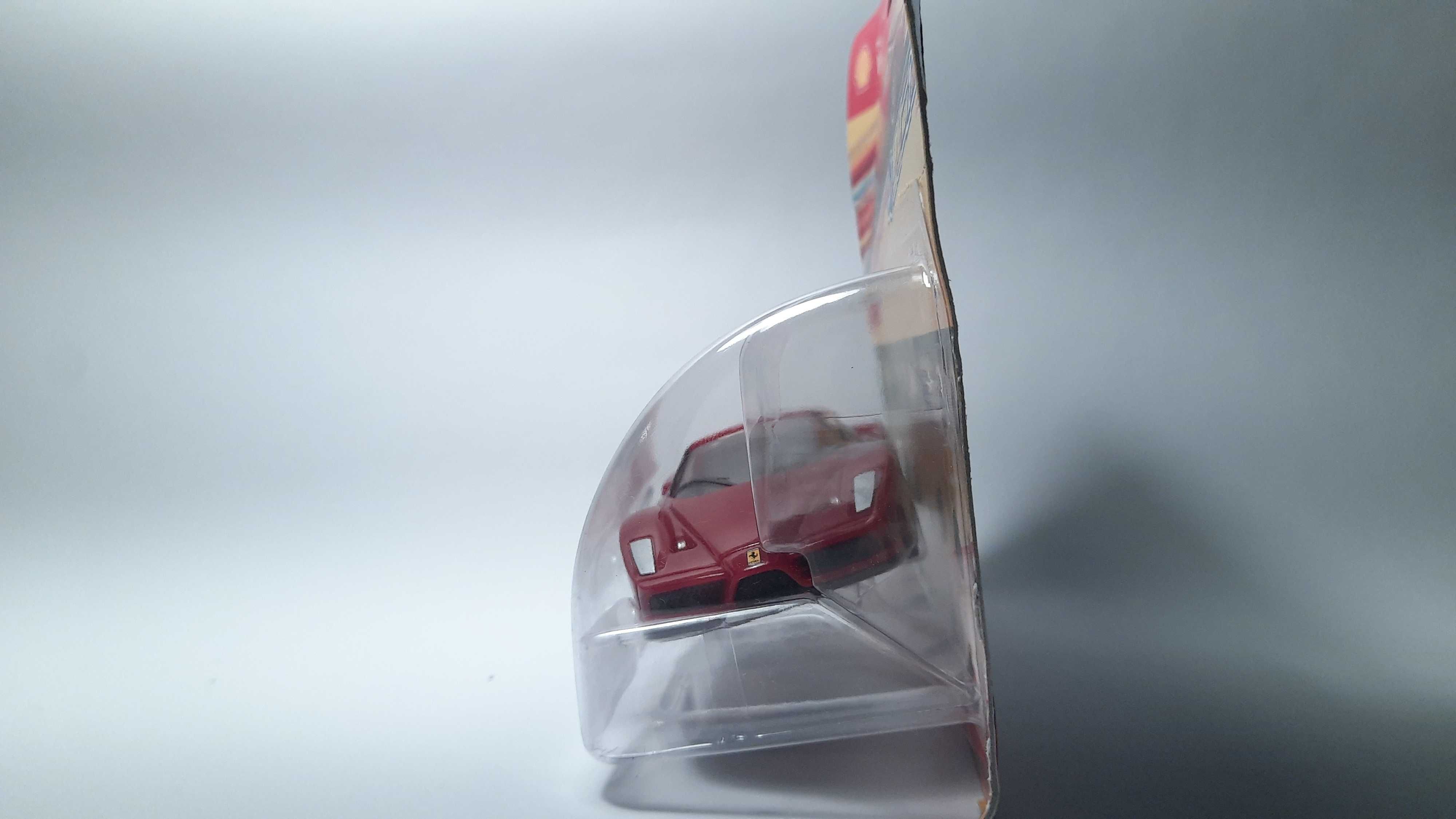 Hot Wheels Shell V-Power Ferrari Enzo Ferrari 1:38