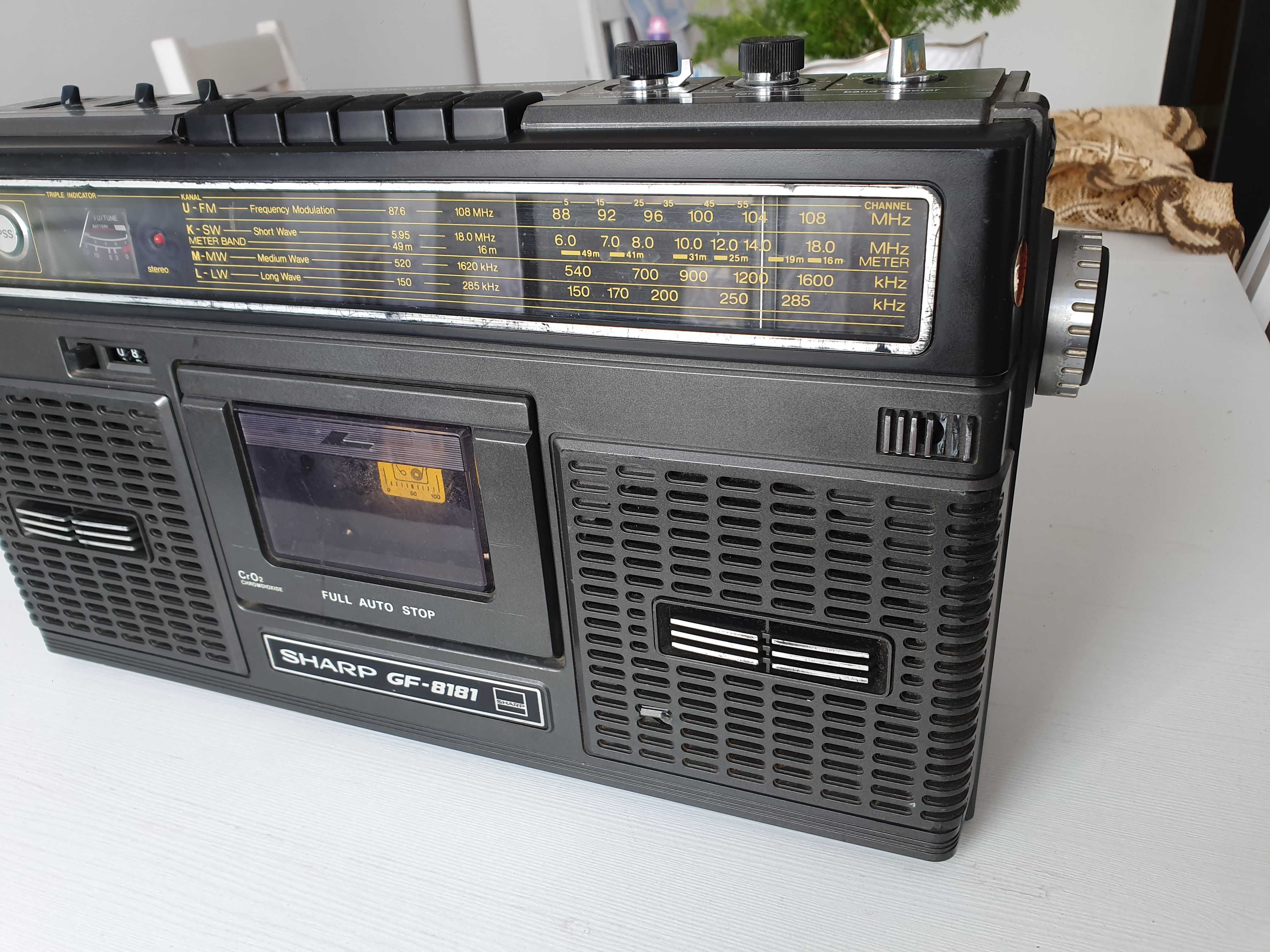 Radiomagnetofon SHARP gf-8181 vintage