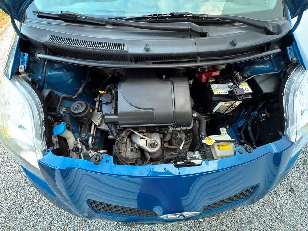 Toyota Yaris 1.0VVTi 70Cv 130.000Km Selo Barato 03/2007