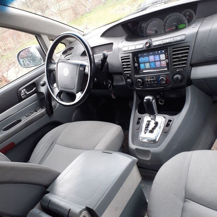 SsangYong 2.7 Rodius