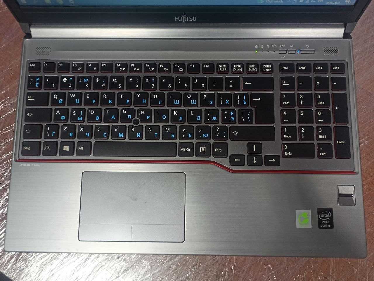 Ноутбук Fujitsu LifeBook E754 Б/В В дуже гарному стані