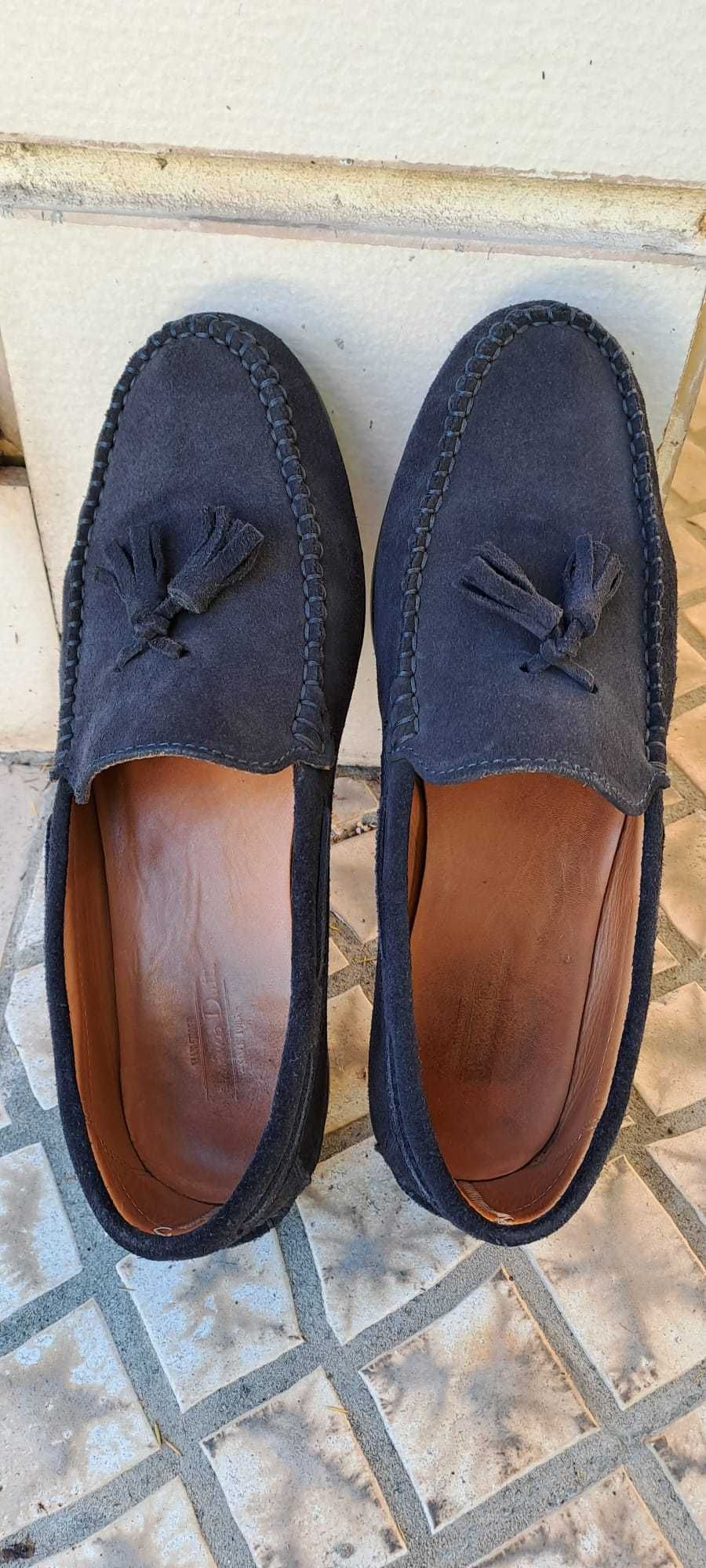 Sapato mocassins berloques Massimo Dutti 41 - Como Novos