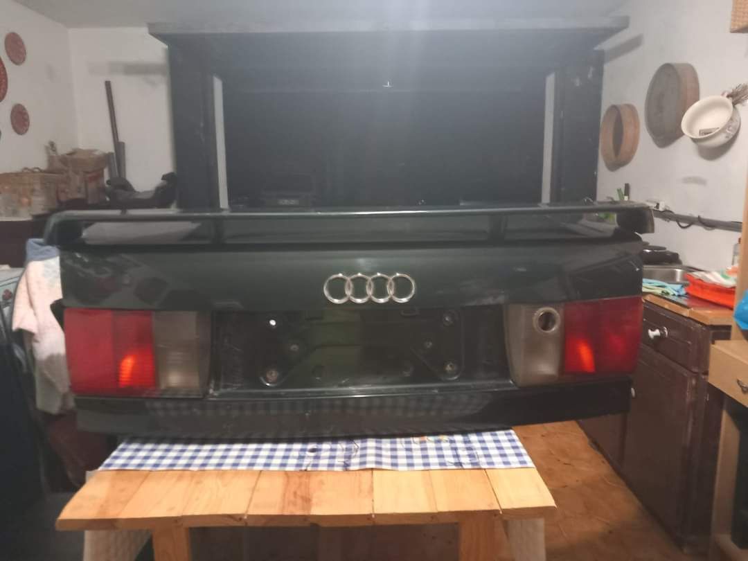mala completa Audi 80