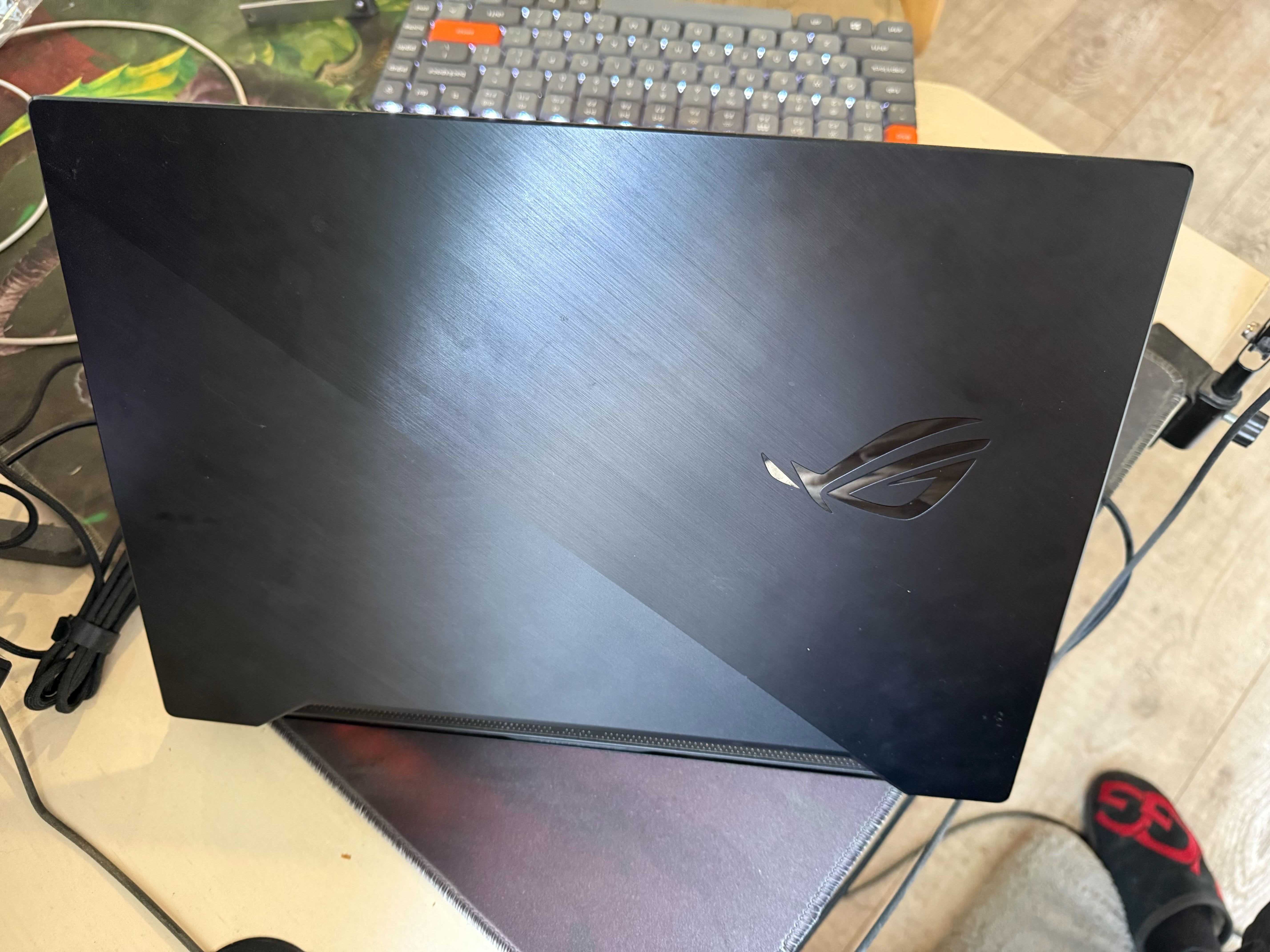 Rog Zephyrus s15 gx502