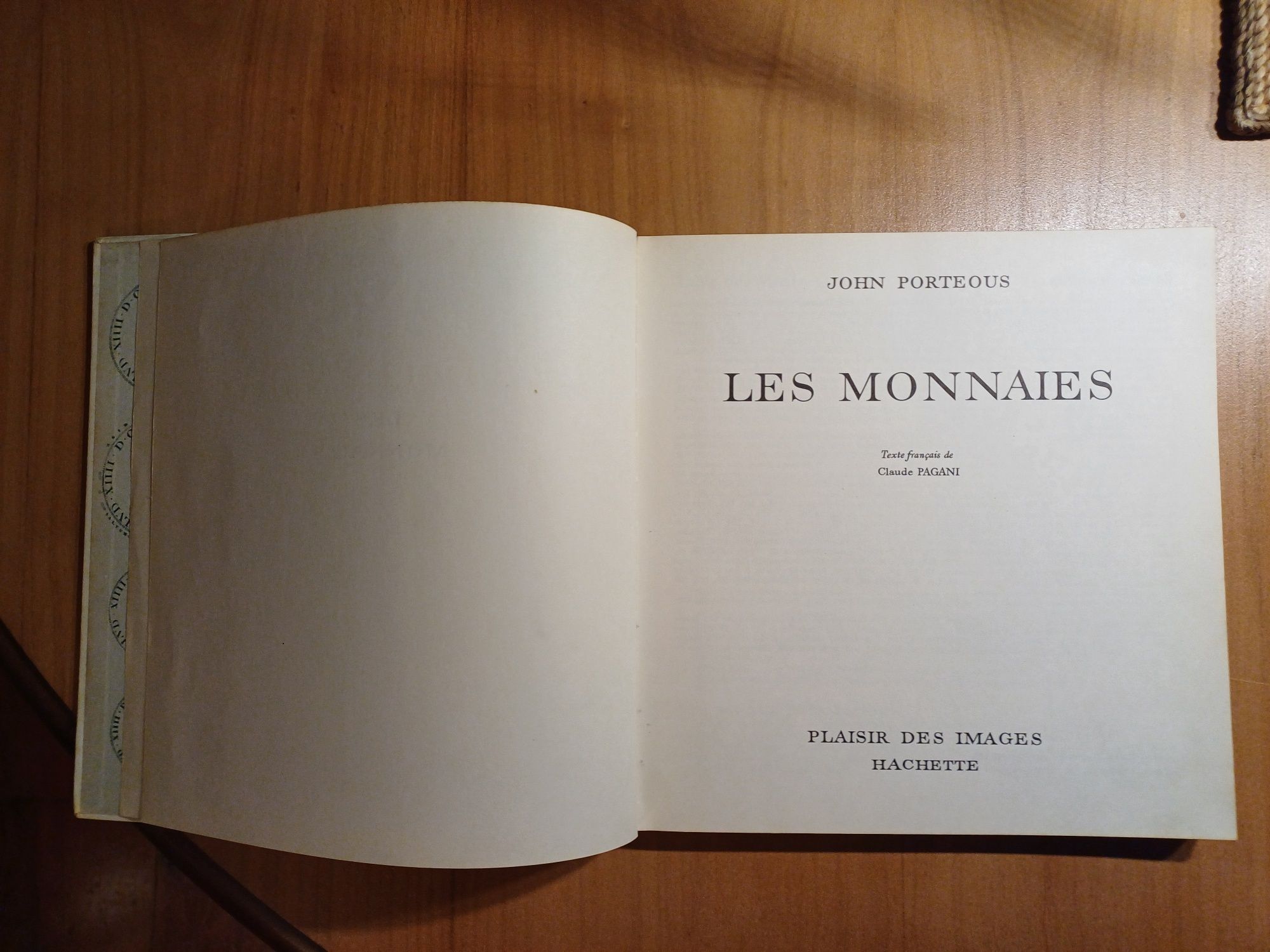 livro raro LES MONNAIES, 1964