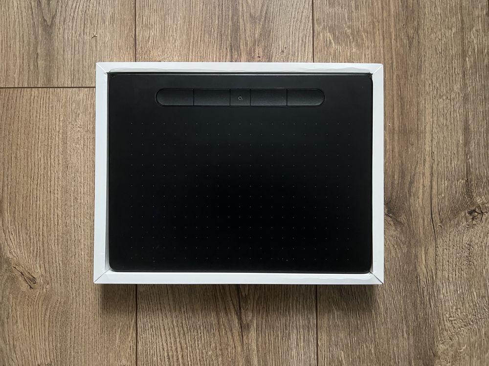 Wacom Intuos tablet graficzny bluetooth