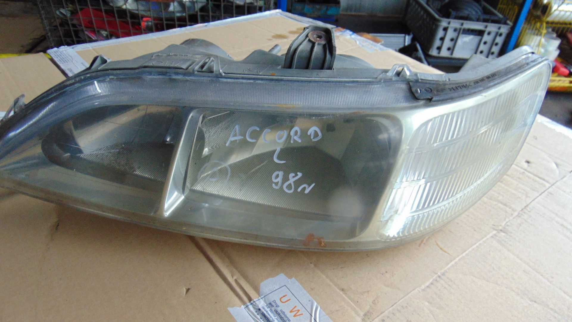 Gru3 Lampa przednia lewa reflektor lewy honda accord VI wysyłka