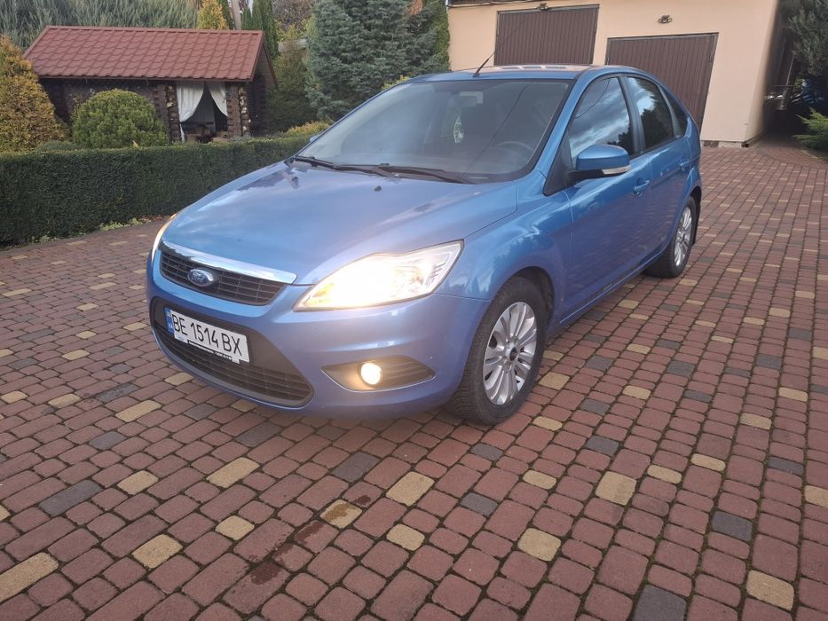 Ford Focus 2010р 1.6 бен/газ