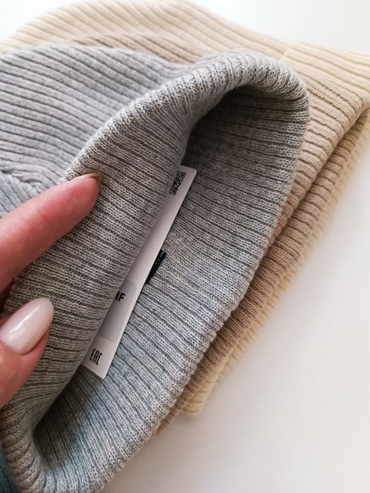 Демі шапочки від Zara