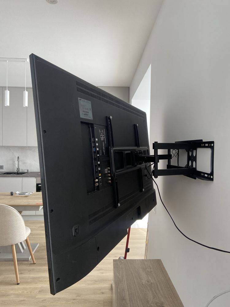 Плазма Samsung UE55JU6450 Smart TV , 55 дюймів