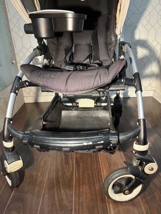 Carrinho de Bebê Bugaboo Bee + acessórios
