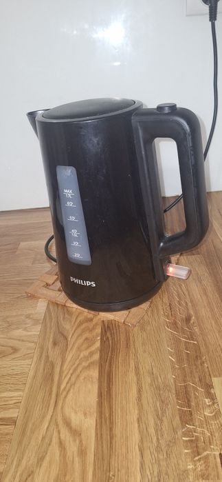 Czajnik elektryczny philips czarny 2200W 1,7 L