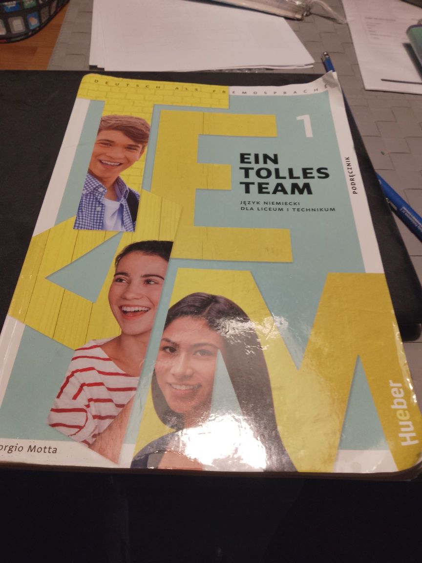 Ein tolles Team, Język niemiecki dla liceum i technikum, klasa 1