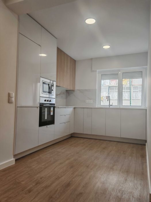 Apartamento no centro de Carnaxide a estrear!!!