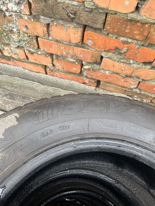 Продам резину 205/65 r15