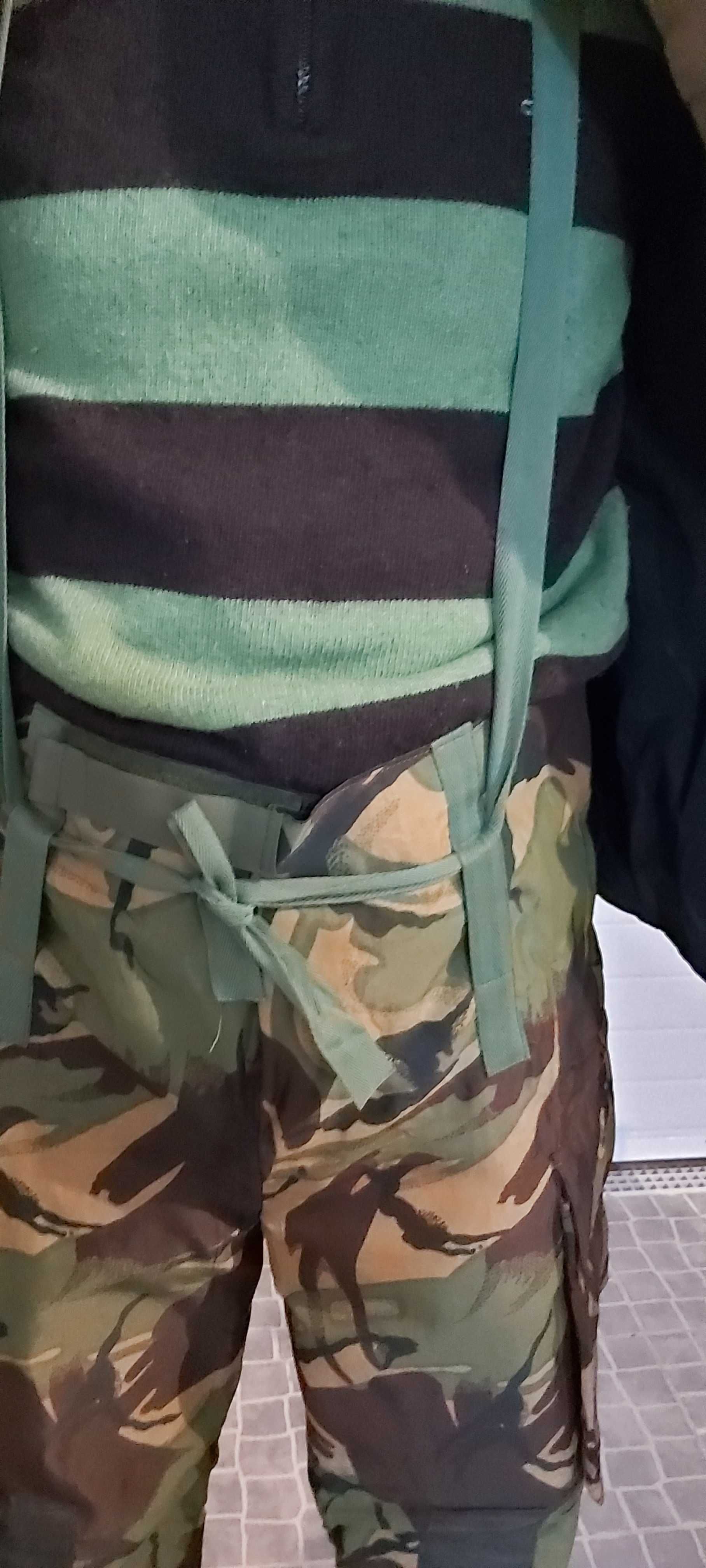 Camuflado de qualidade em estado novo.