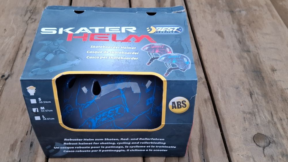 Kask na rolki, deskę