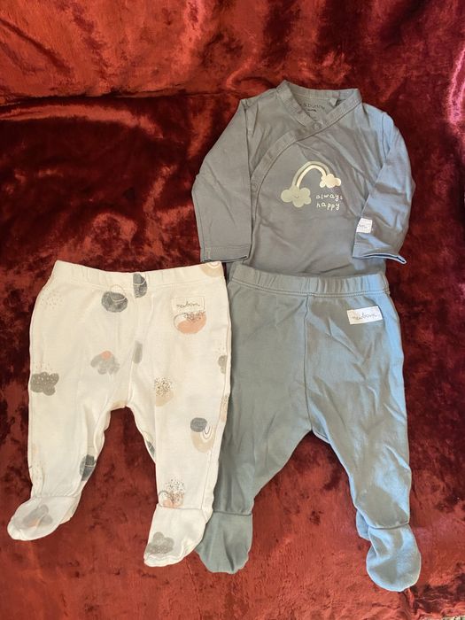 Продам дитячий одяг