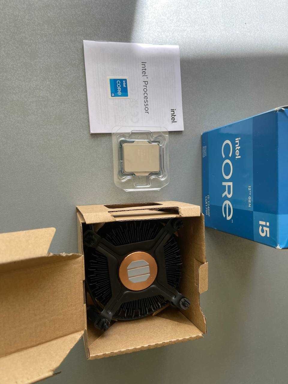 Процесор Intel Core i5-12400F 2.5GHz/18MB