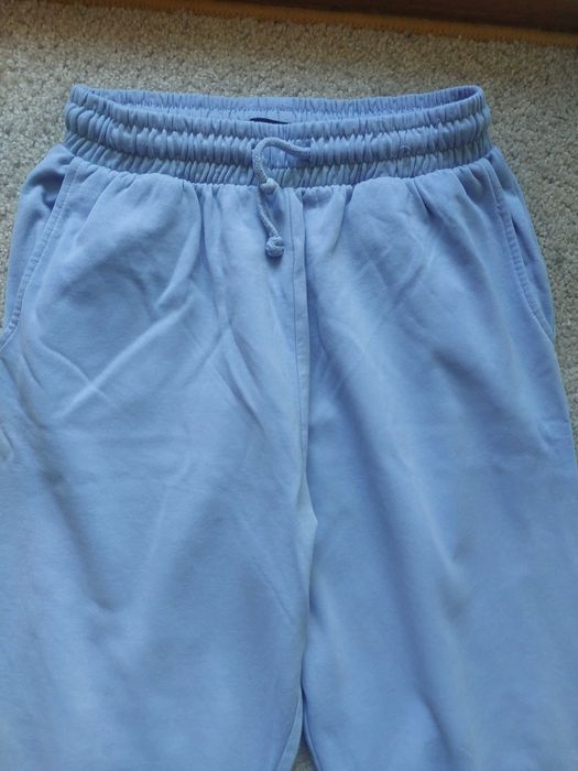 Damskie spodnie dresowe Sinsay | Rozmiar XS | Pastelowy błękit