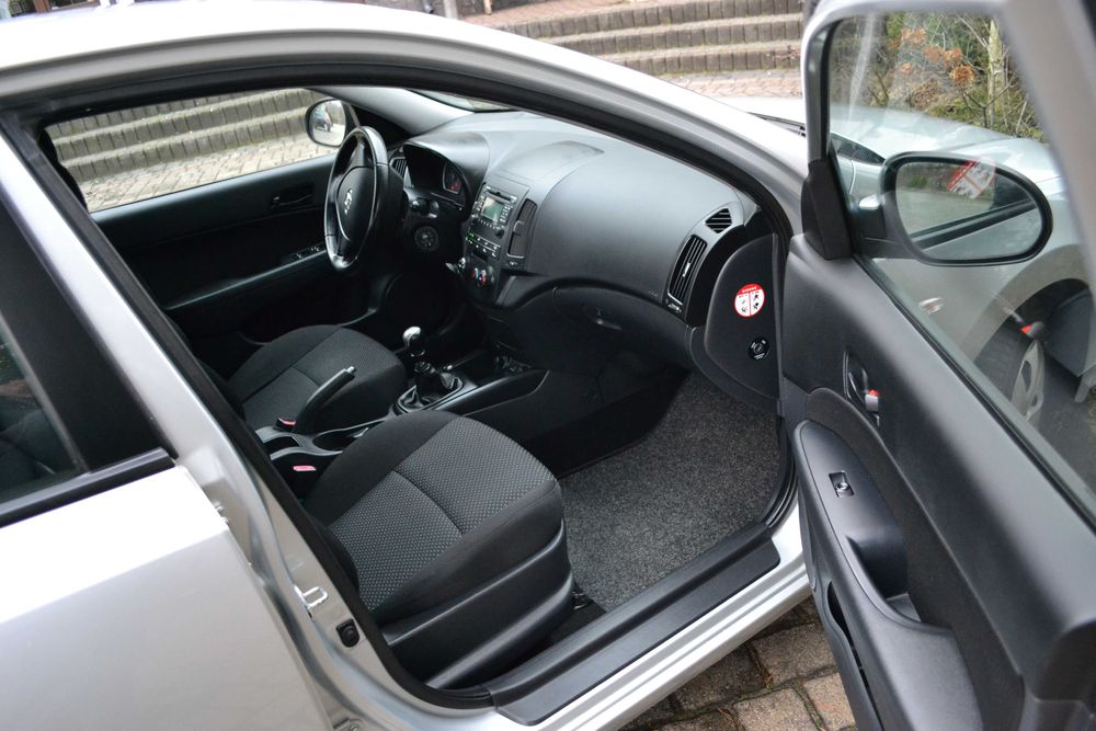 Hyundai i30 1.4B+Gaz Sprowadzony Opłacony Super Stan