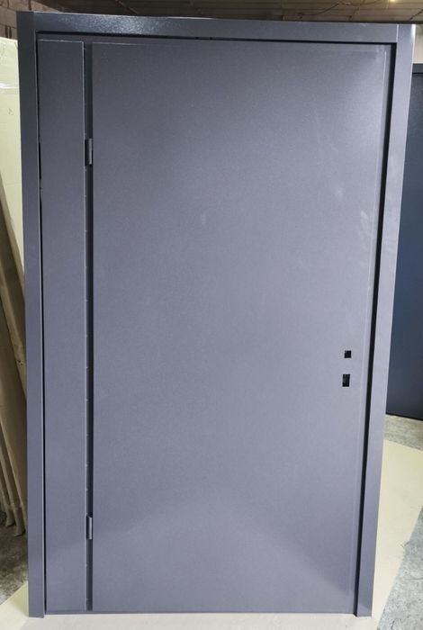 Вхідні металеві двері для тамбурних перегородок/Нестандартні розміри