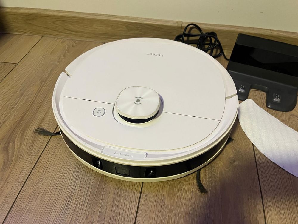 ECOVACS DEEBOT N8 PRO robot odkurzający z funkcją wycierania