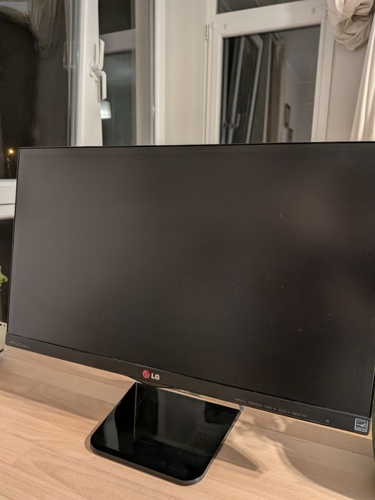 Monitor LG 23 cale full HD matryca IPS