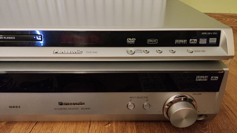 Amplituner Panasonic 5.1 SA-HE40 + DVD S42 piloty kable