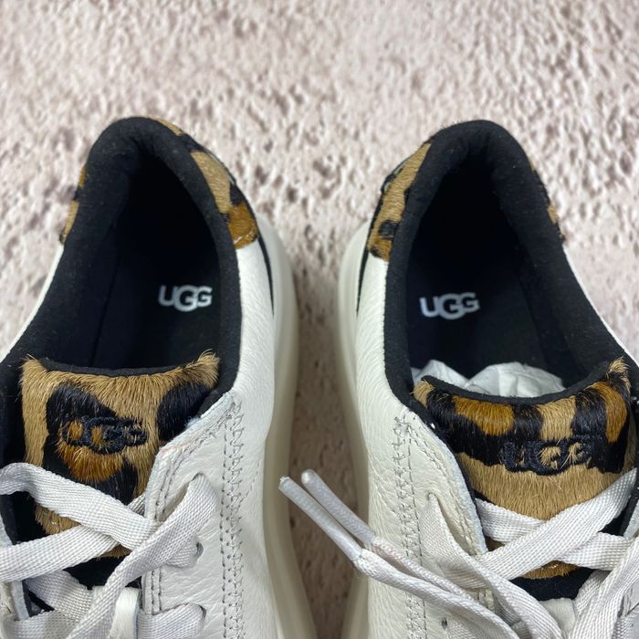 Оригінал нові жіночі кросівки UGG Scape Spotty Lace Natural Leopard