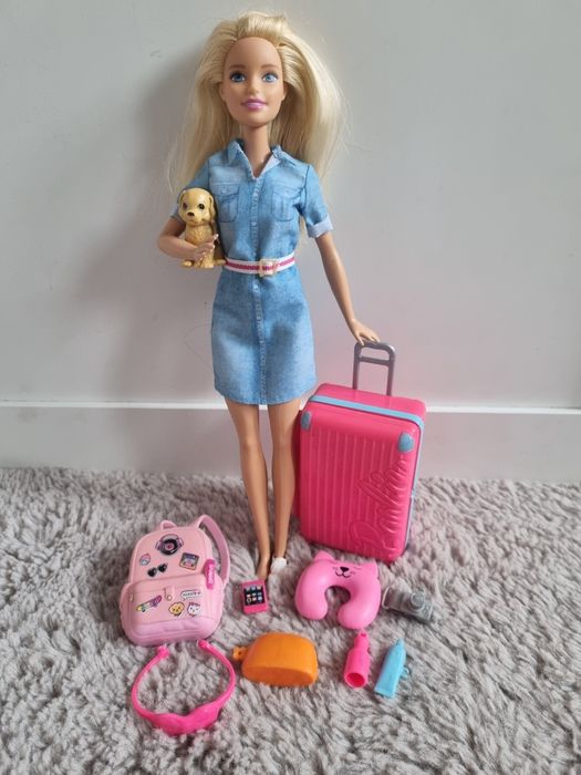 Барби путешественница с собачкой! Barbie