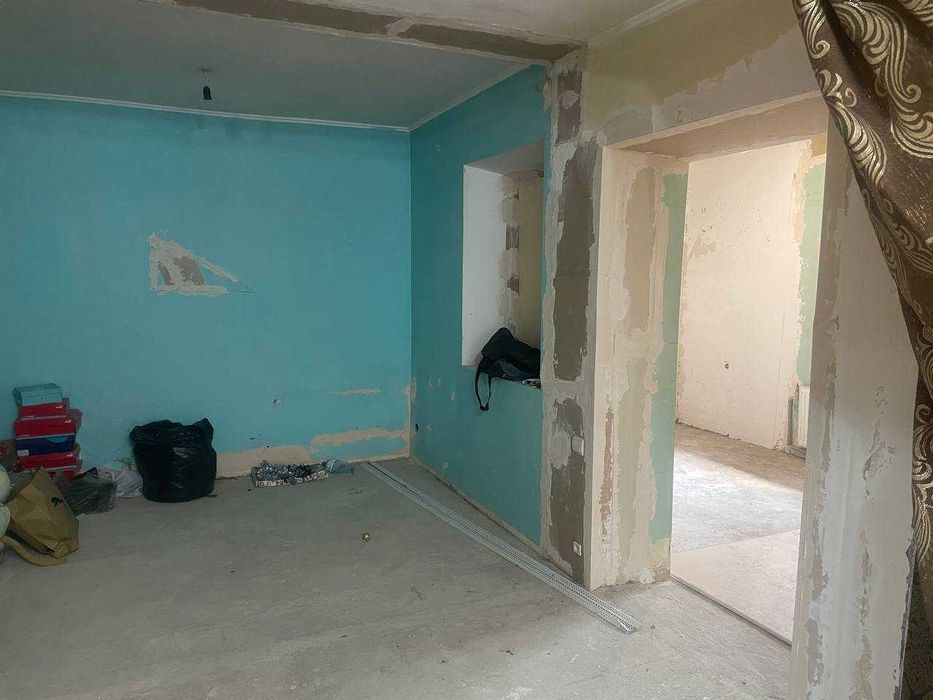 Продаж 4к будинку,74,9 кв.м,гараж,2 сот. пров.Шухевича,Гречани! 62000$